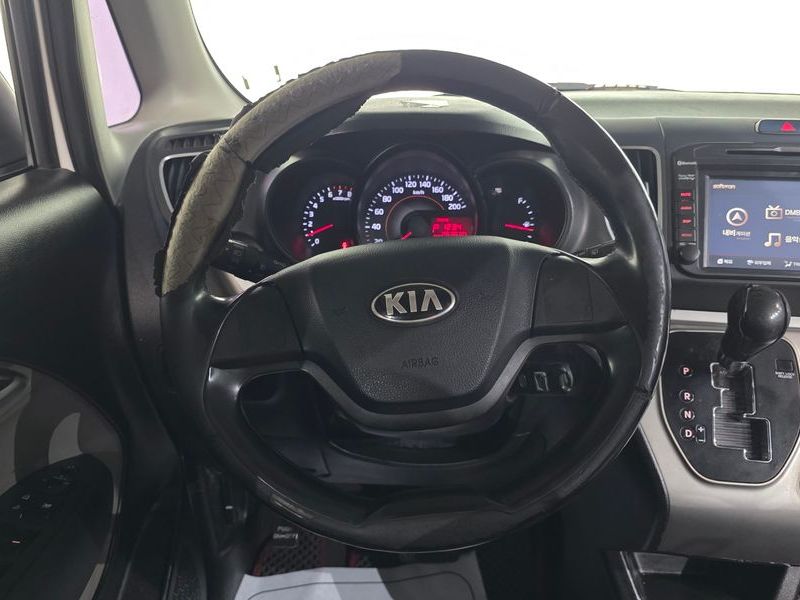 2013 Kia Ray Deluxe Special photo 12