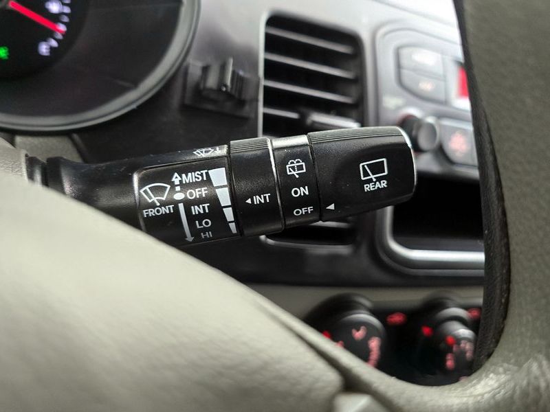 2014 Kia Morning VAN Deluxe photo 18
