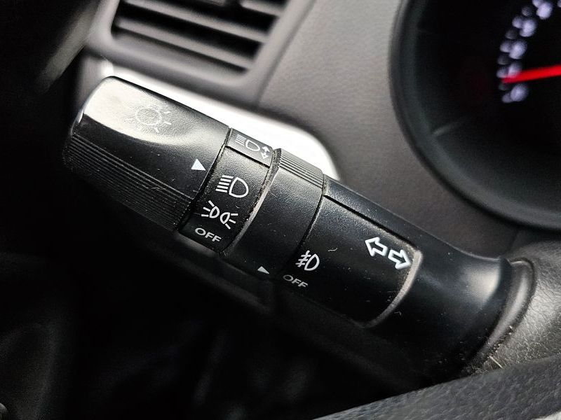 2012 Kia Morning Deluxe photo 17