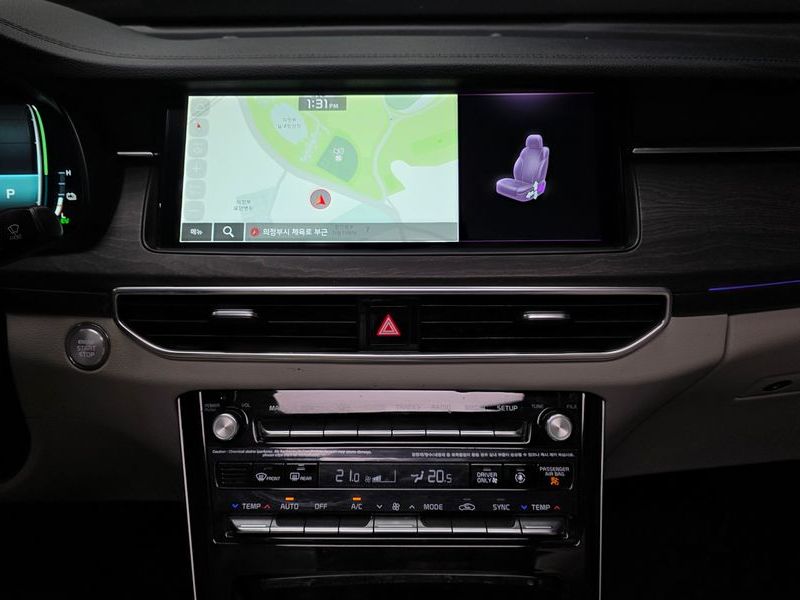 2020 Kia K7 Signature photo 14