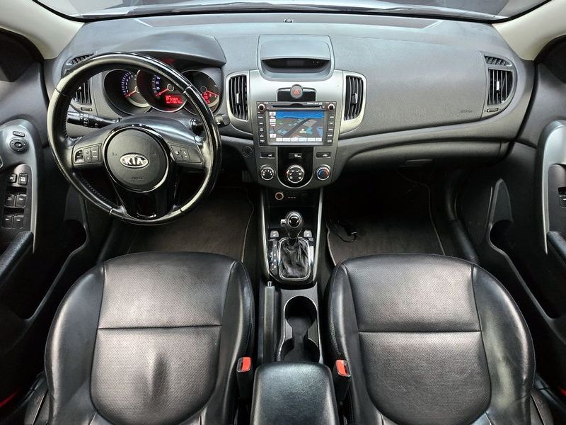 2013 Kia 포르테 1.6 GDI Luxury Standard photo 7