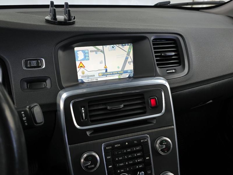 2015 Volvo S60 D2 2nd photo 14