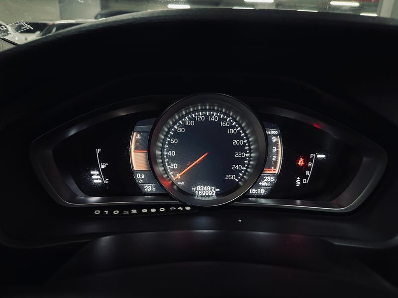 2018 Volvo V40 크로스컨트리 D3 photo 8