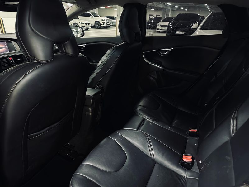 2018 Volvo V40 크로스컨트리 D3 photo 11