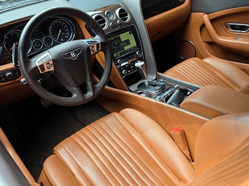 2016 Bentley Continental GT 4.0 GT photo 7
