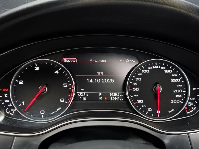 2012 Audi A7 3.0 TDI Quattro Entry 4G photo 8