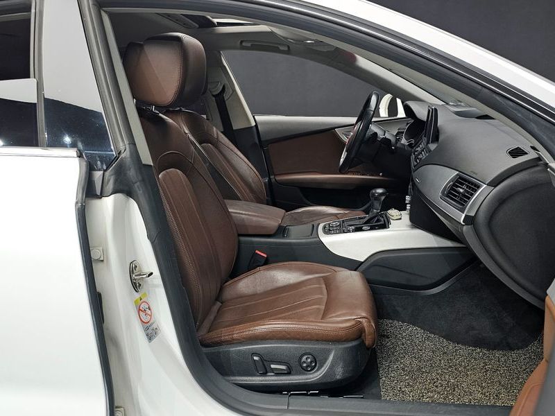2012 Audi A7 3.0 TDI Quattro Entry 4G photo 10