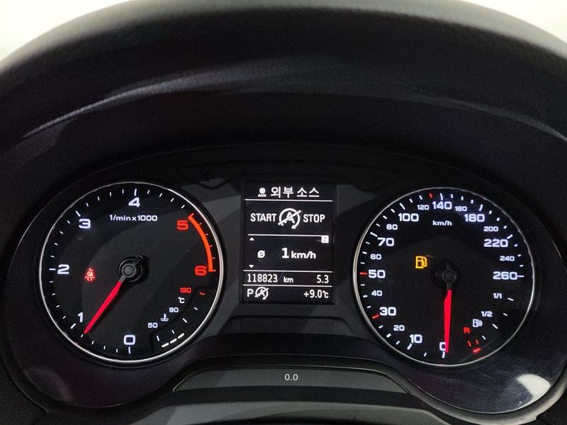 2015 Audi A3 25 TDI Dynamic Sportback 8V photo 8