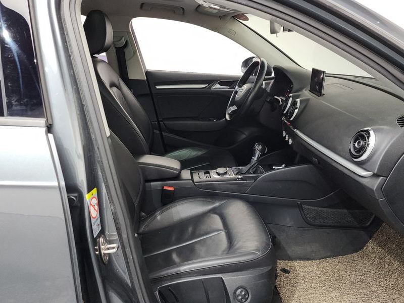 2015 Audi A3 25 TDI Dynamic Sportback 8V photo 11