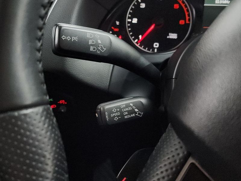 2012 Audi Q5 2.0 TDI Quattro Dynamic 8R photo 15