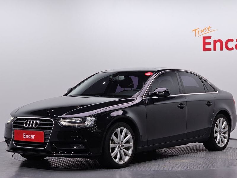 2013 Audi A4 2.0 TDI dynamic B8 photo 1