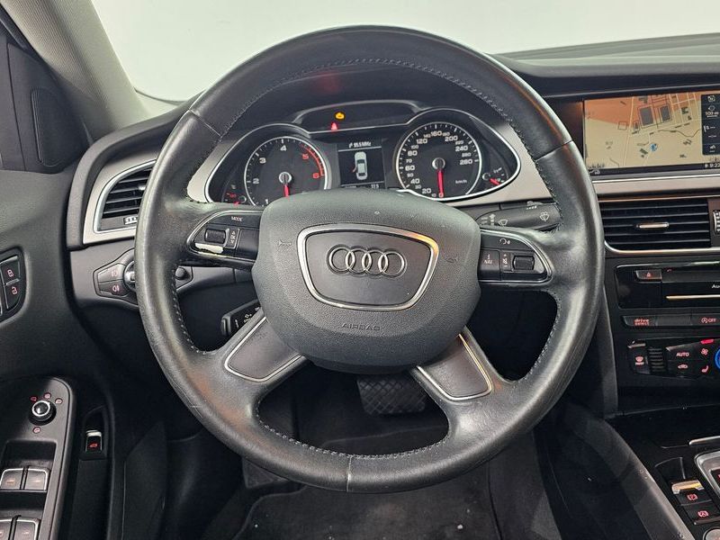 2013 Audi A4 2.0 TDI dynamic B8 photo 11