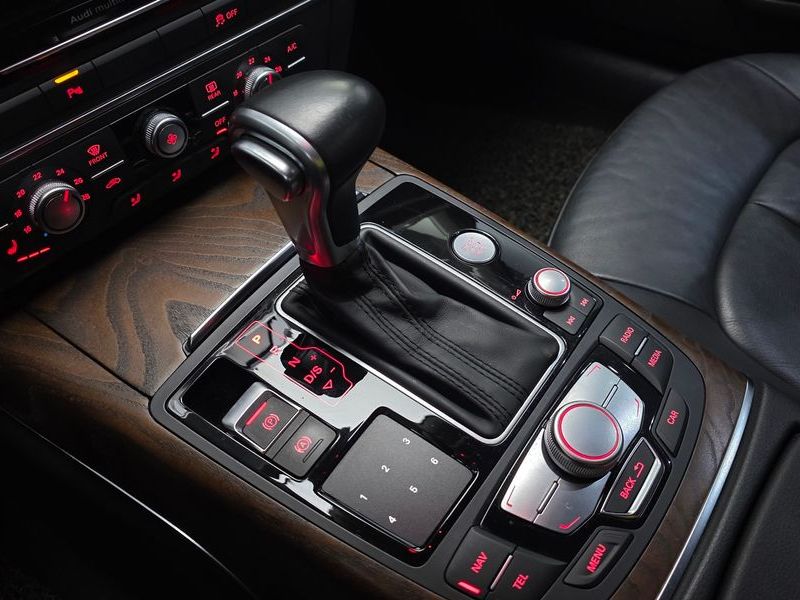 2015 Audi A6 40 TFSI Quattro Dynamic C7 photo 9