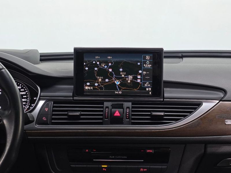 2015 Audi A6 40 TFSI Quattro Dynamic C7 photo 16