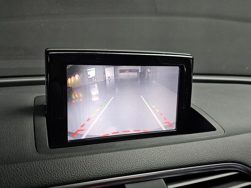 2013 Audi Q3 2.0 TDI Quattro Dynamic 8U photo 16
