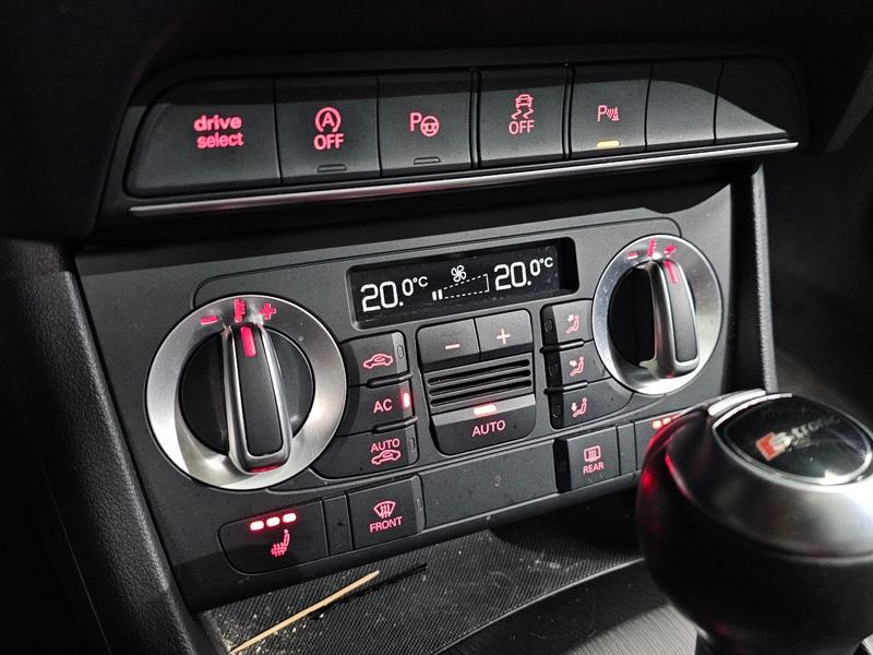 2013 Audi Q3 2.0 TDI Quattro Dynamic 8U photo 17