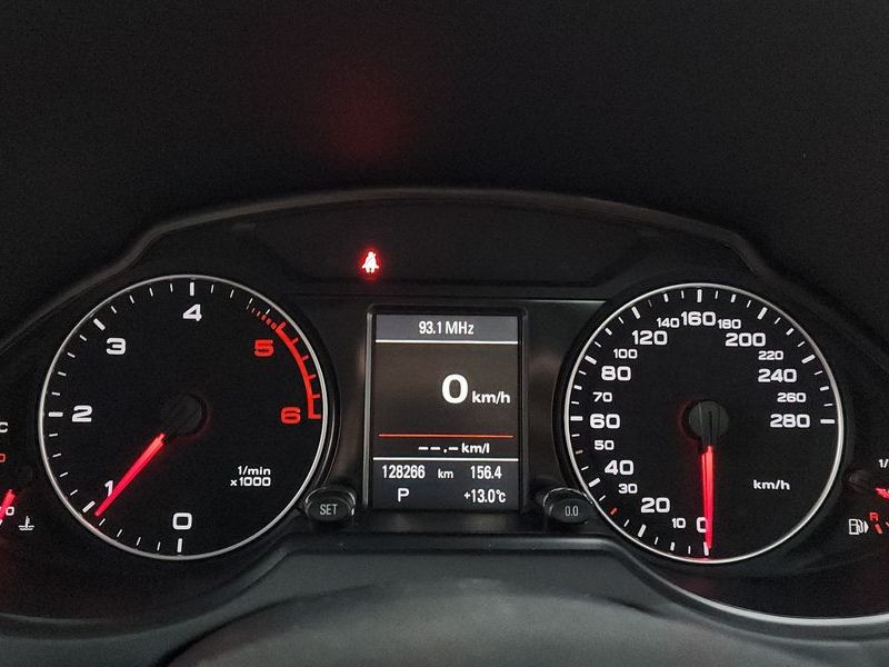 2012 Audi Q5 2.0 TDI Quattro 8R photo 8