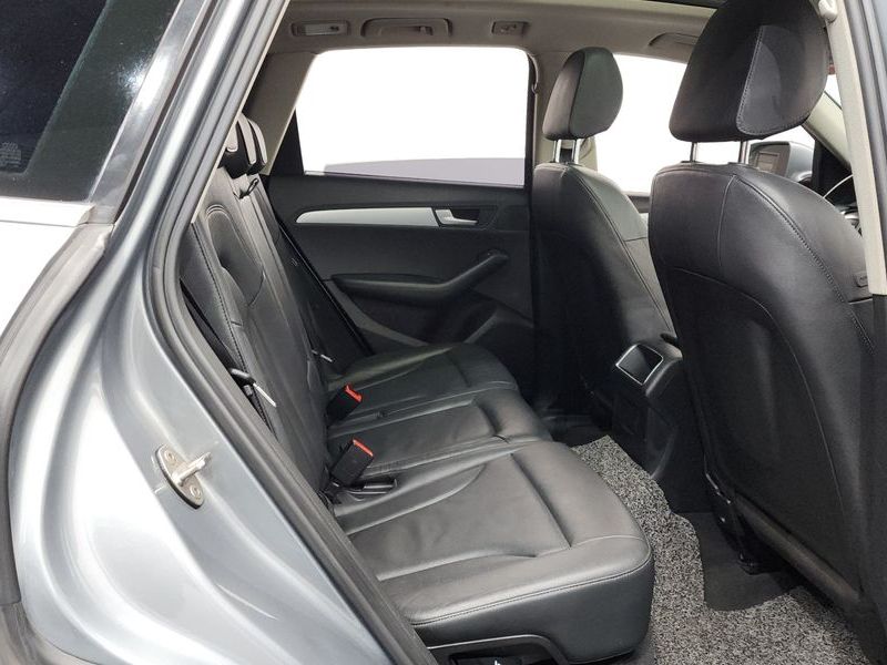 2012 Audi Q5 2.0 TDI Quattro 8R photo 12