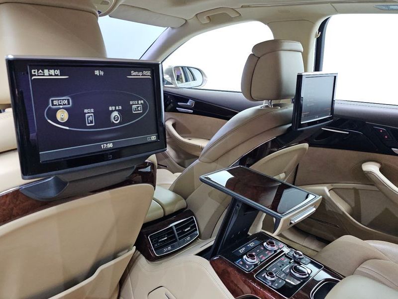 2012 Audi A8 4.2 FSI Quattro LWB D4 photo 18