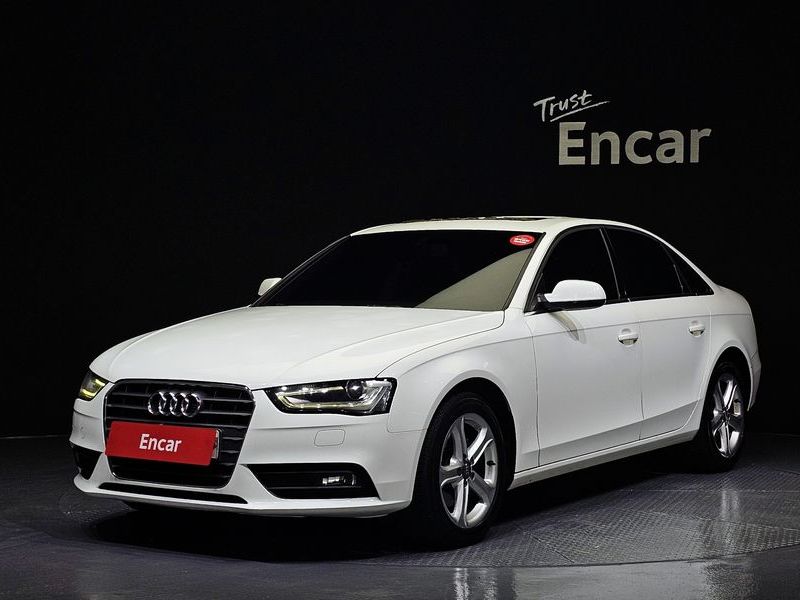 2015 Audi A4 30 TDI B8 photo 1