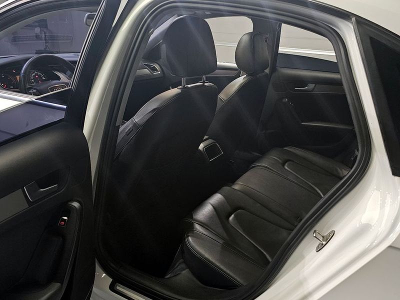 2015 Audi A4 30 TDI B8 photo 11