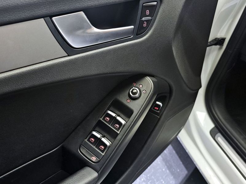 2015 Audi A4 30 TDI B8 photo 14