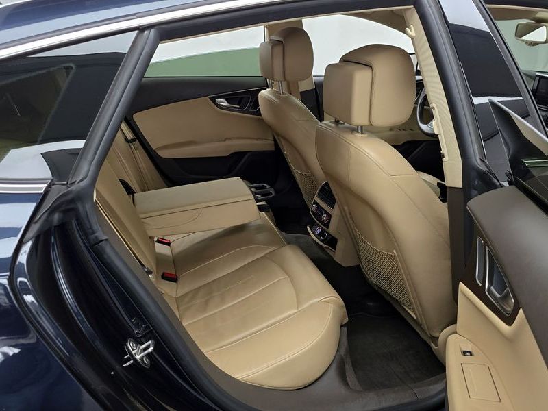 2012 Audi A7 3.0 TFSI Quattro Dynamic 4G photo 12