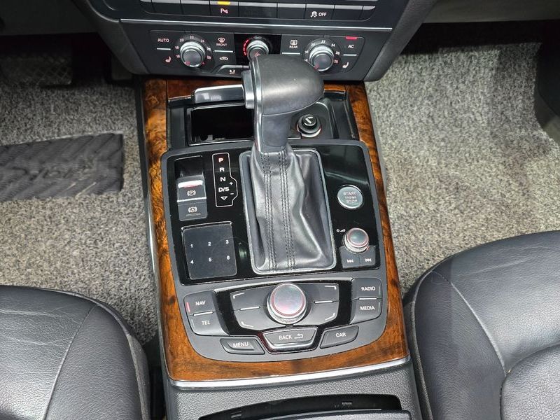 2013 Audi A6 2.0 TFSI Quattro Dynamic C7 photo 9