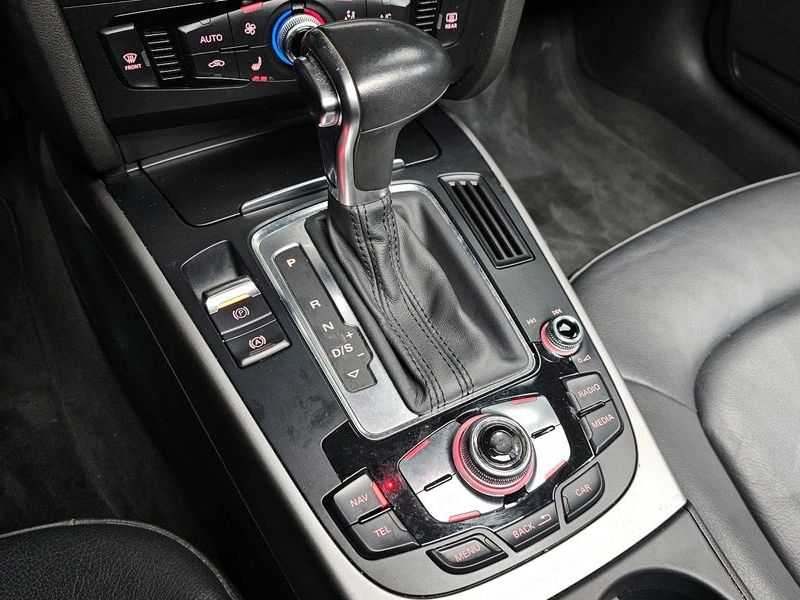 2015 Audi A4 30 TDI B8 photo 9