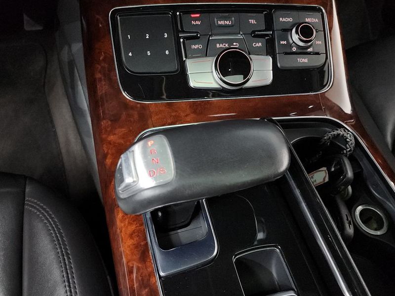 2012 Audi A8 3.0 TDI Quattro D4 photo 9
