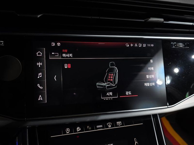 2022 Audi Q8 55 TFSI Quattro Premium photo 16