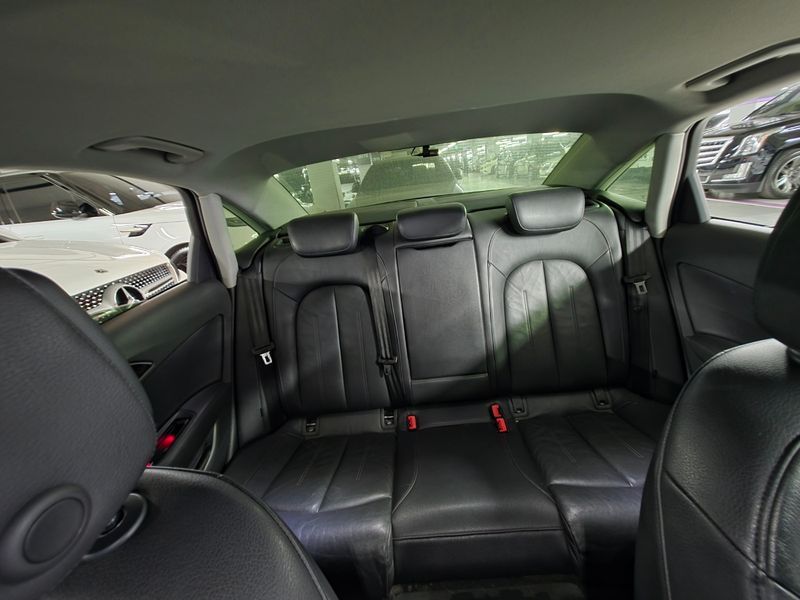 2014 Audi A6 2.0 TDI C7 photo 16