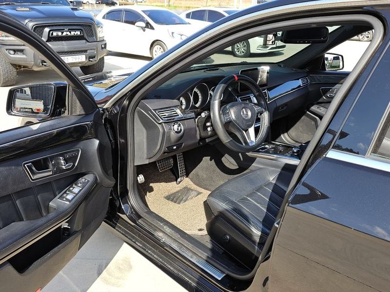 2014 Mercedes-Benz E-Class E220 CDI Avantgarde photo 10