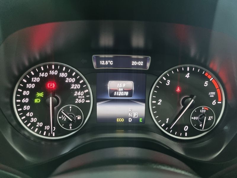 2014 Mercedes-Benz A-Class A200 CDI Style photo 8