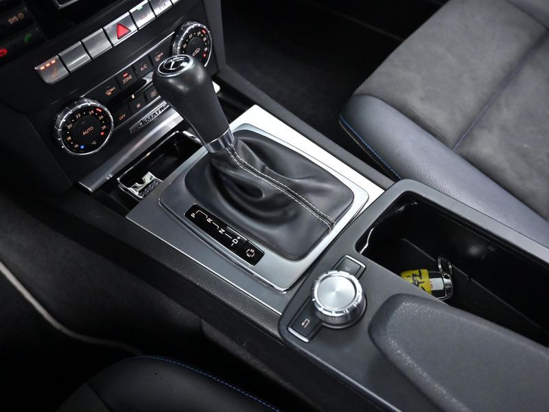 2014 Mercedes-Benz C-Class C220 CDI 4MATIC Edition C photo 9