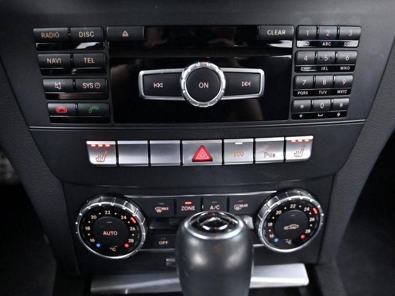 2014 Mercedes-Benz C-Class C220 CDI 4MATIC Edition C photo 17