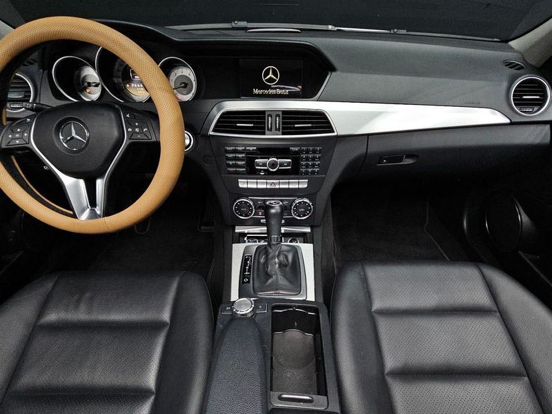 2012 Mercedes-Benz C-Class C200 CGI AVANTGARDE photo 7