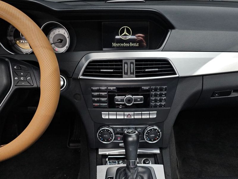 2012 Mercedes-Benz C-Class C200 CGI AVANTGARDE photo 14