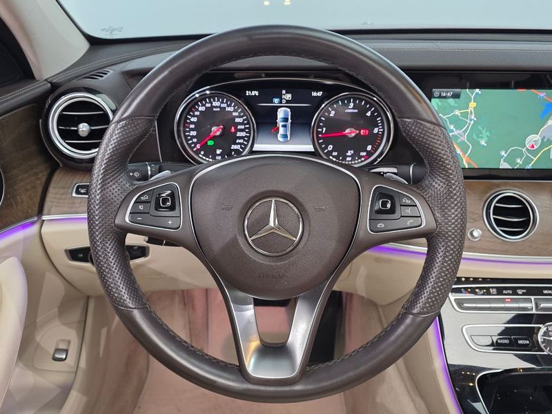 2017 Mercedes-Benz E-Class E220d Exclusive photo 13