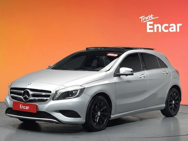 2014 Mercedes-Benz A-Class A200 CDI Style photo 1