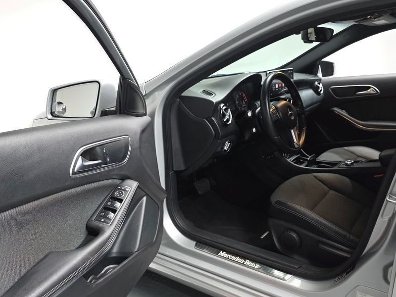 2014 Mercedes-Benz A-Class A200 CDI Style photo 10