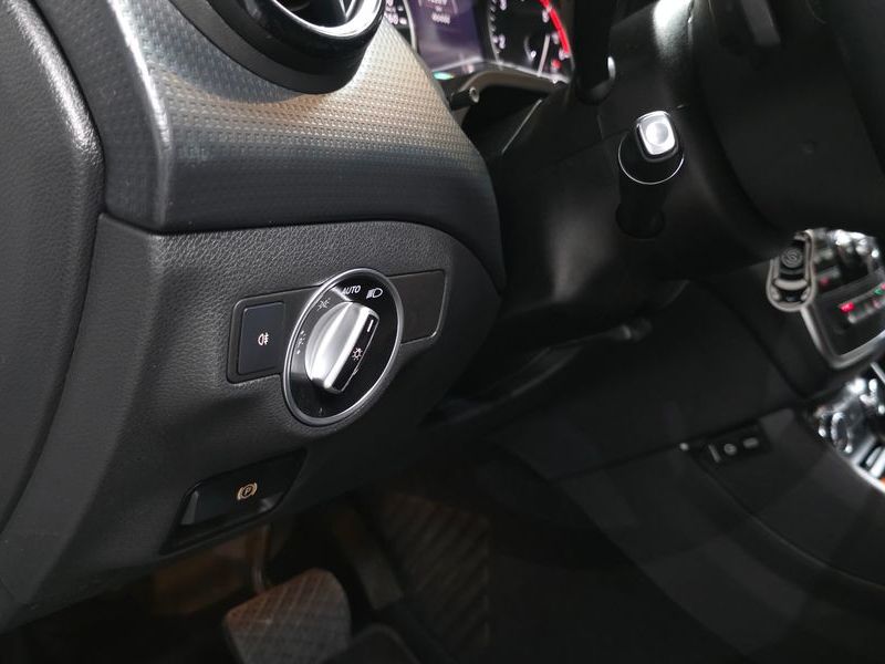 2014 Mercedes-Benz A-Class A200 CDI Style photo 27