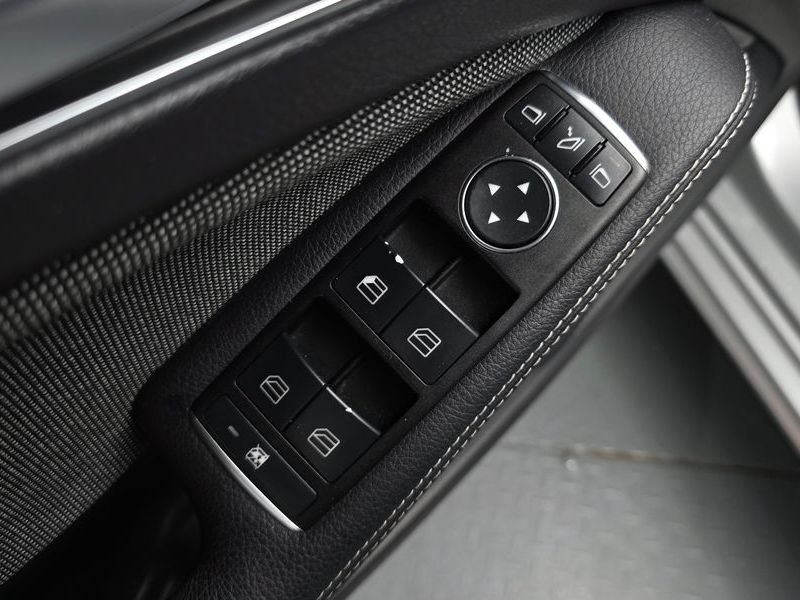 2014 Mercedes-Benz A-Class A200 CDI Style photo 28