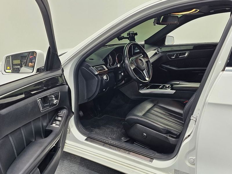 2016 Mercedes-Benz E-Class E220 CDI Avantgarde photo 10