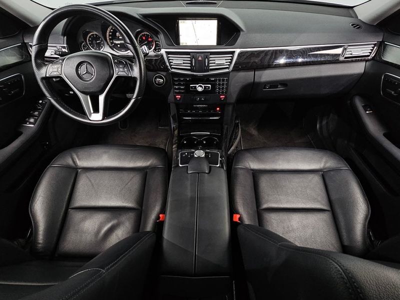 2013 Mercedes-Benz E-Class E300 Avantgarde Sports Package photo 7
