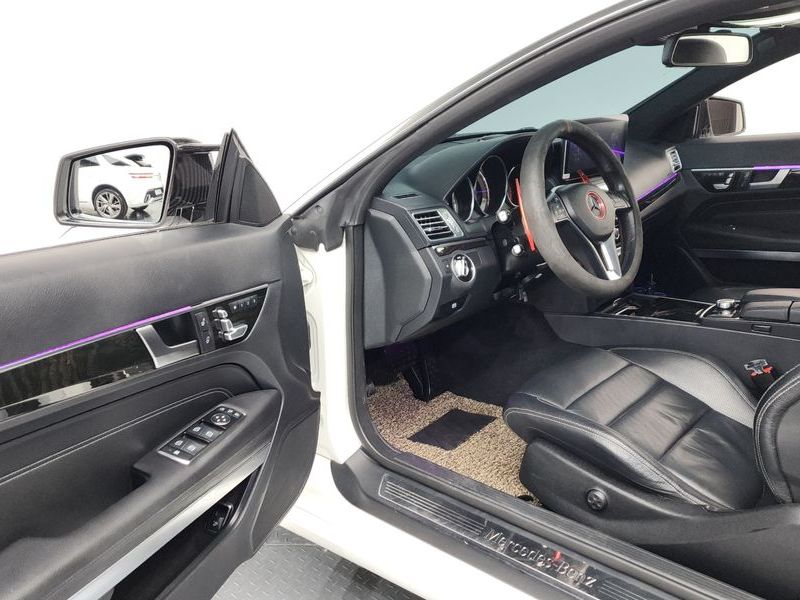 2014 Mercedes-Benz E-Class E200 Coupe photo 10