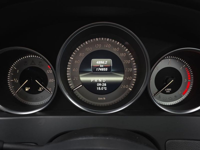 2013 Mercedes-Benz C-Class C220 CDI AVANTGARDE photo 8