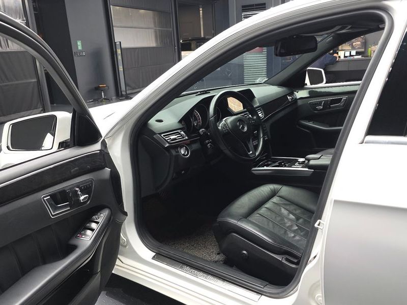 2014 Mercedes-Benz E-Class E300 Avangard photo 10