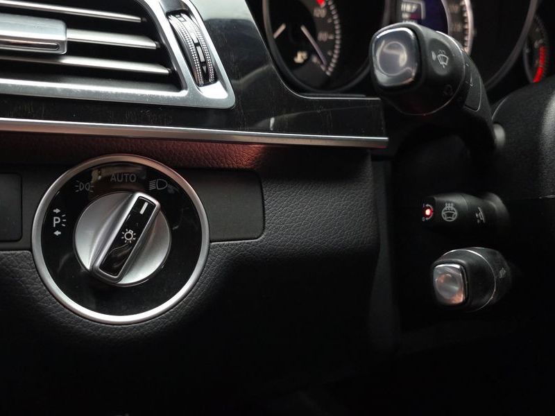 2014 Mercedes-Benz E-Class E300 Avangard photo 17