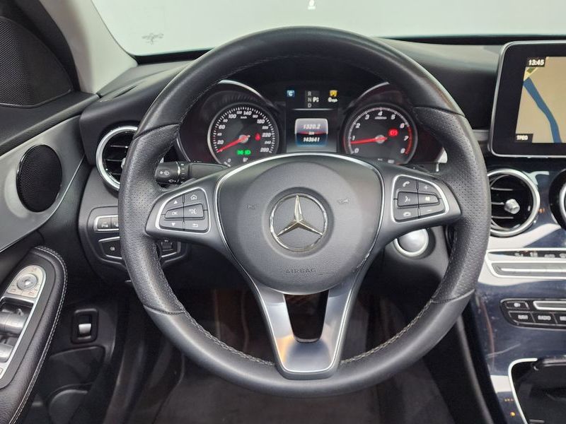 2017 Mercedes-Benz C-Class C200 Avantgarde photo 14